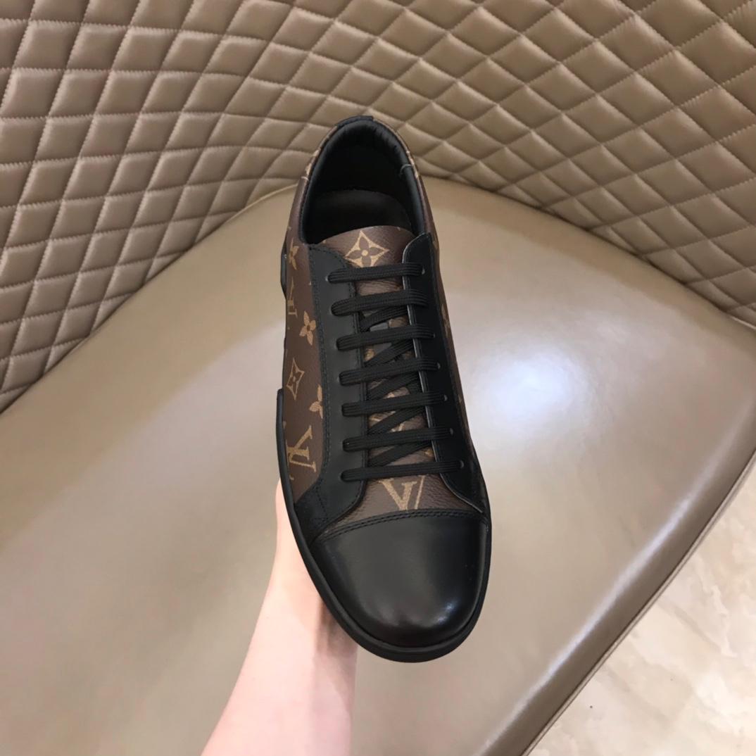 Sneakers LV