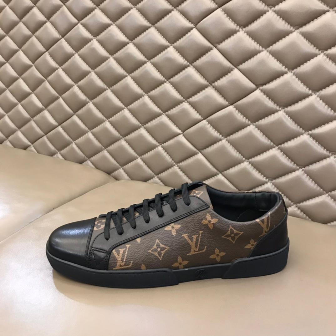 Sneakers LV