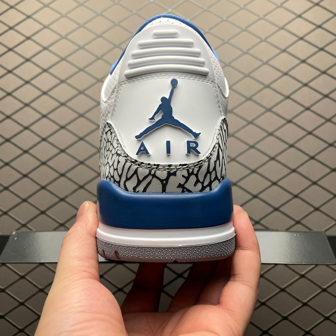 JORDAN 3