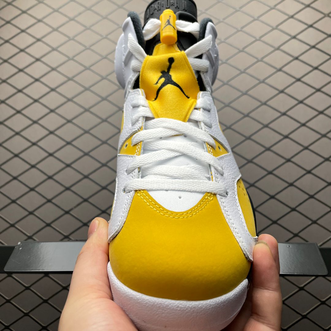 JORDAN 6