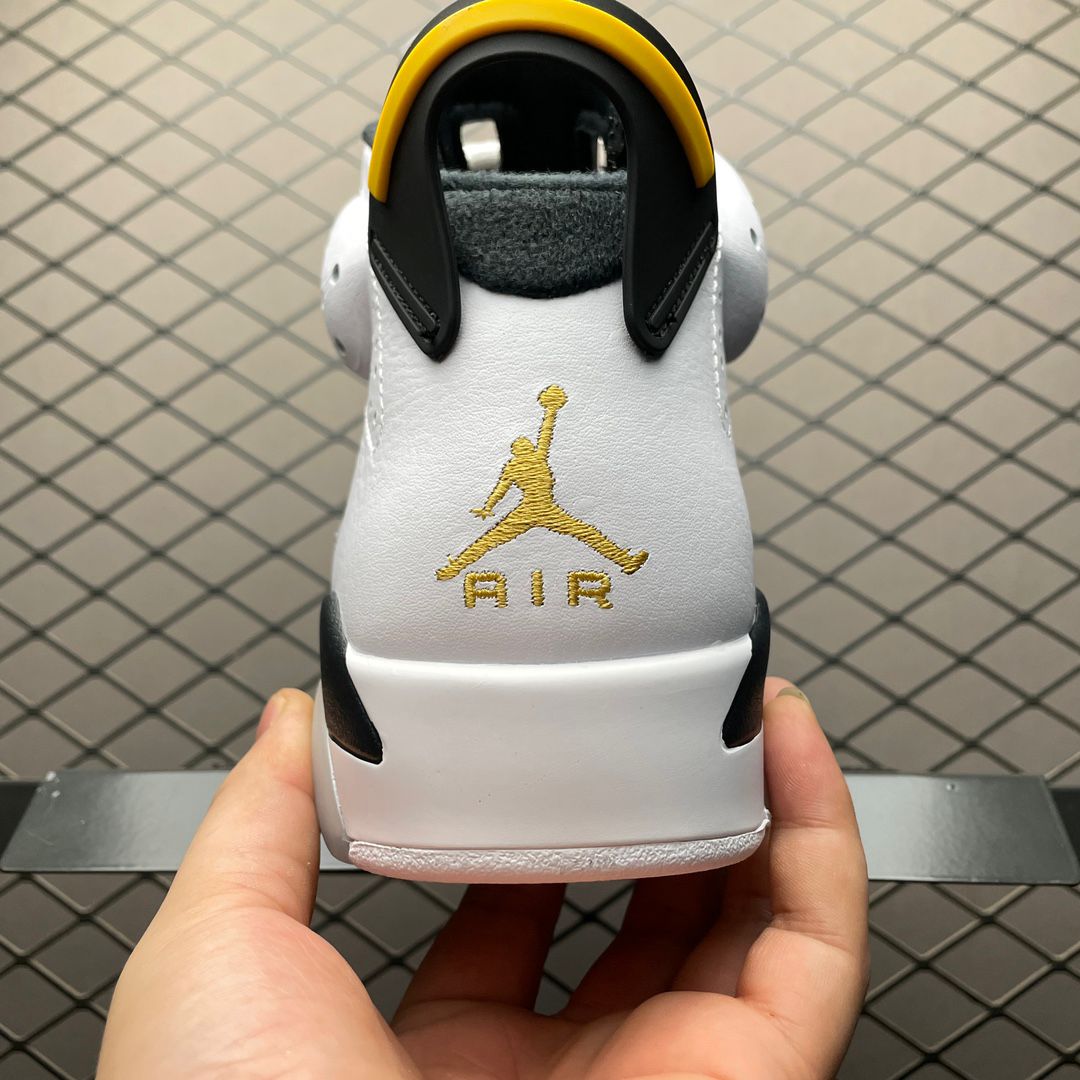 JORDAN 6